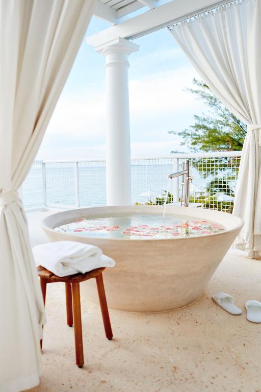 Hotel Palm Heights, George Town