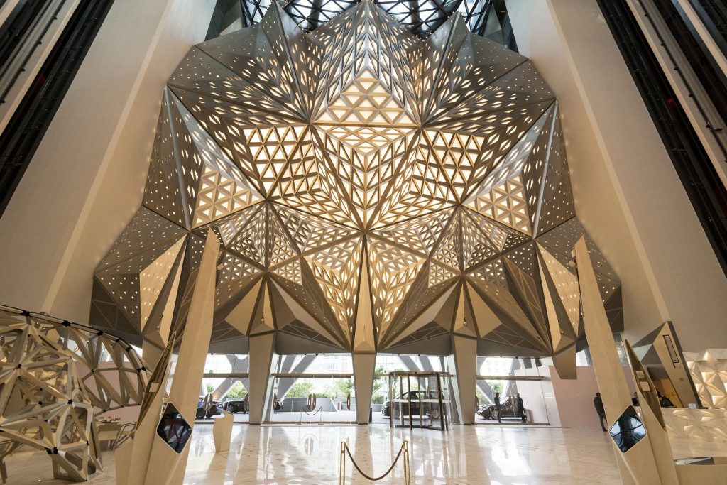 Interior Edificio Hotel Morpheus Macao