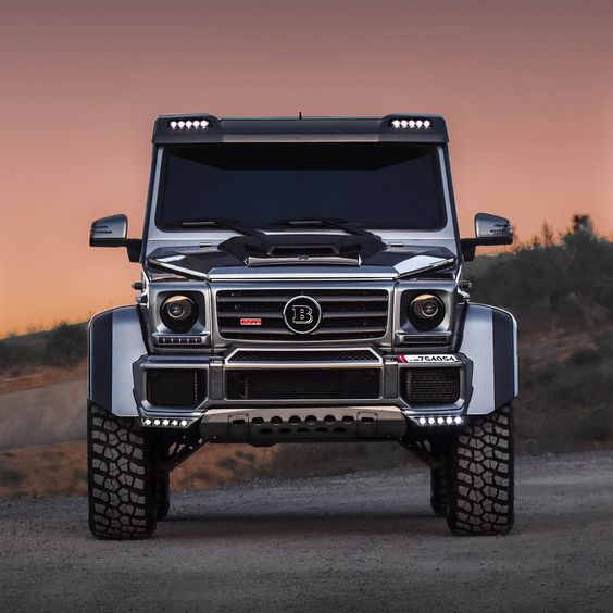 Mercedes-Benz G500