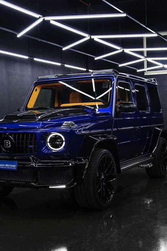 Mercedes-Benz G700
