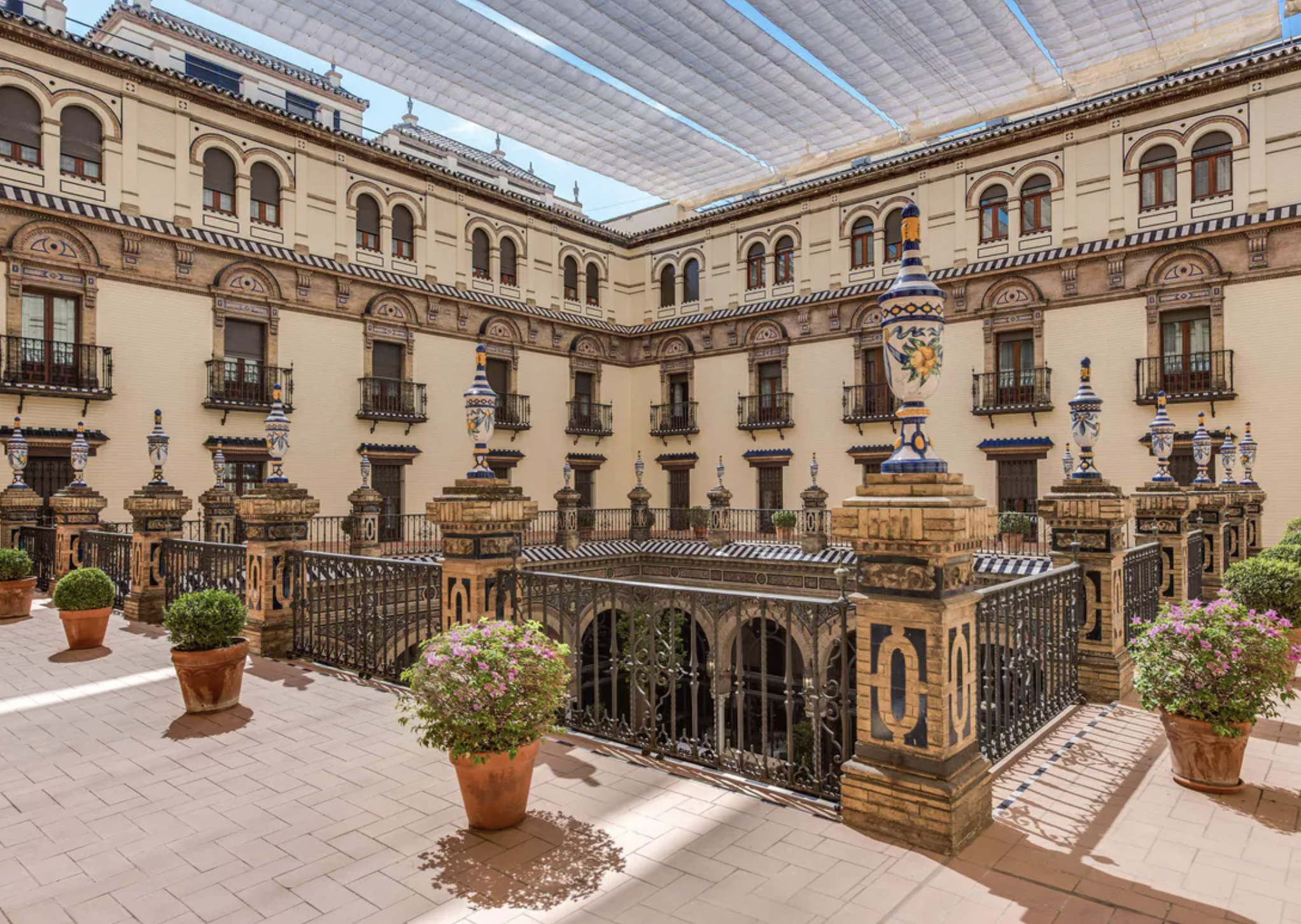 Hotel Alfonso XII