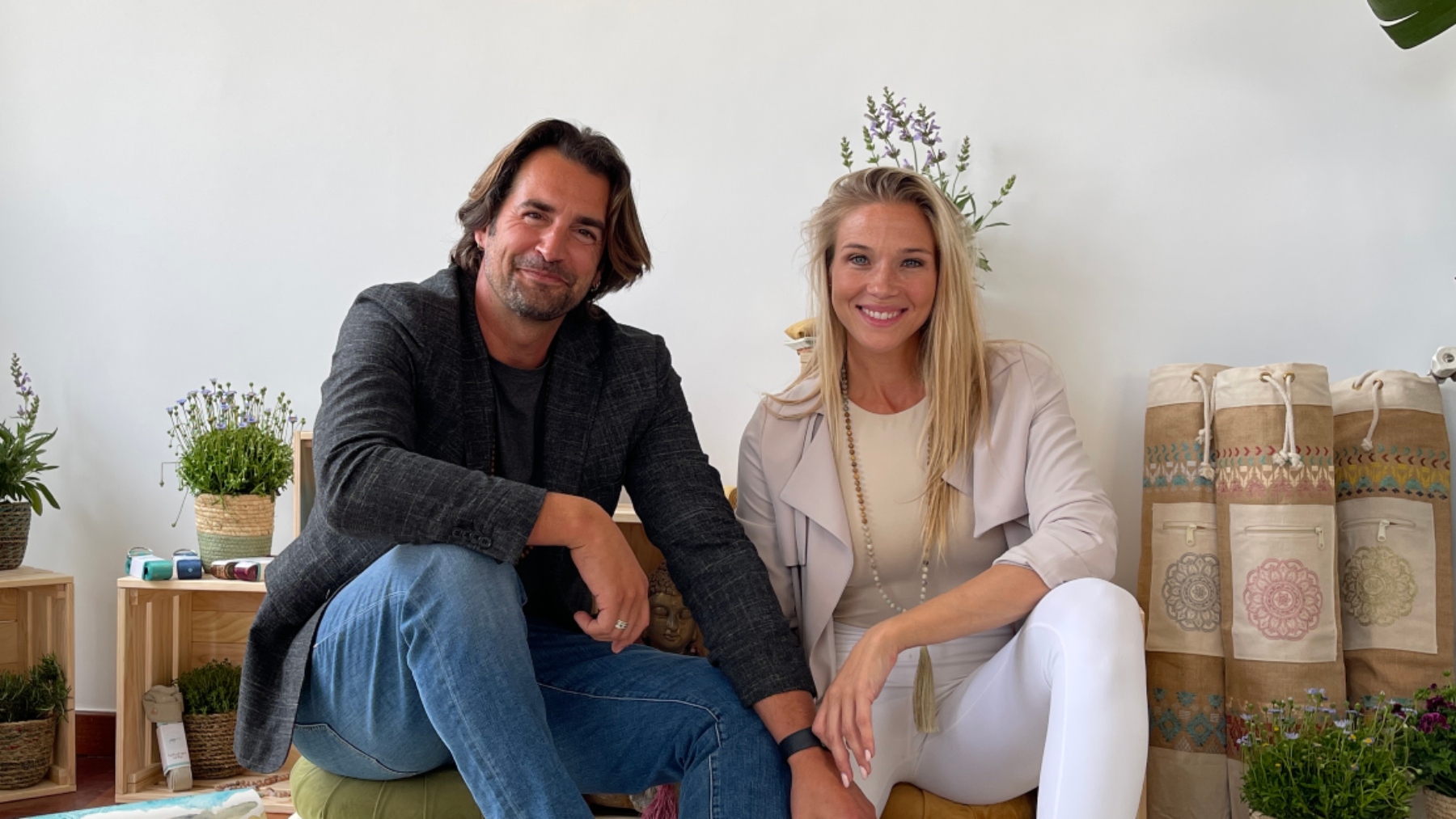 &Aacute;lex Adrover y Patry Montero