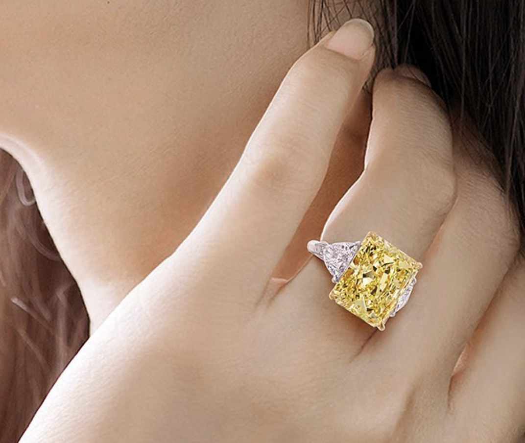 Anillo de diamantes
