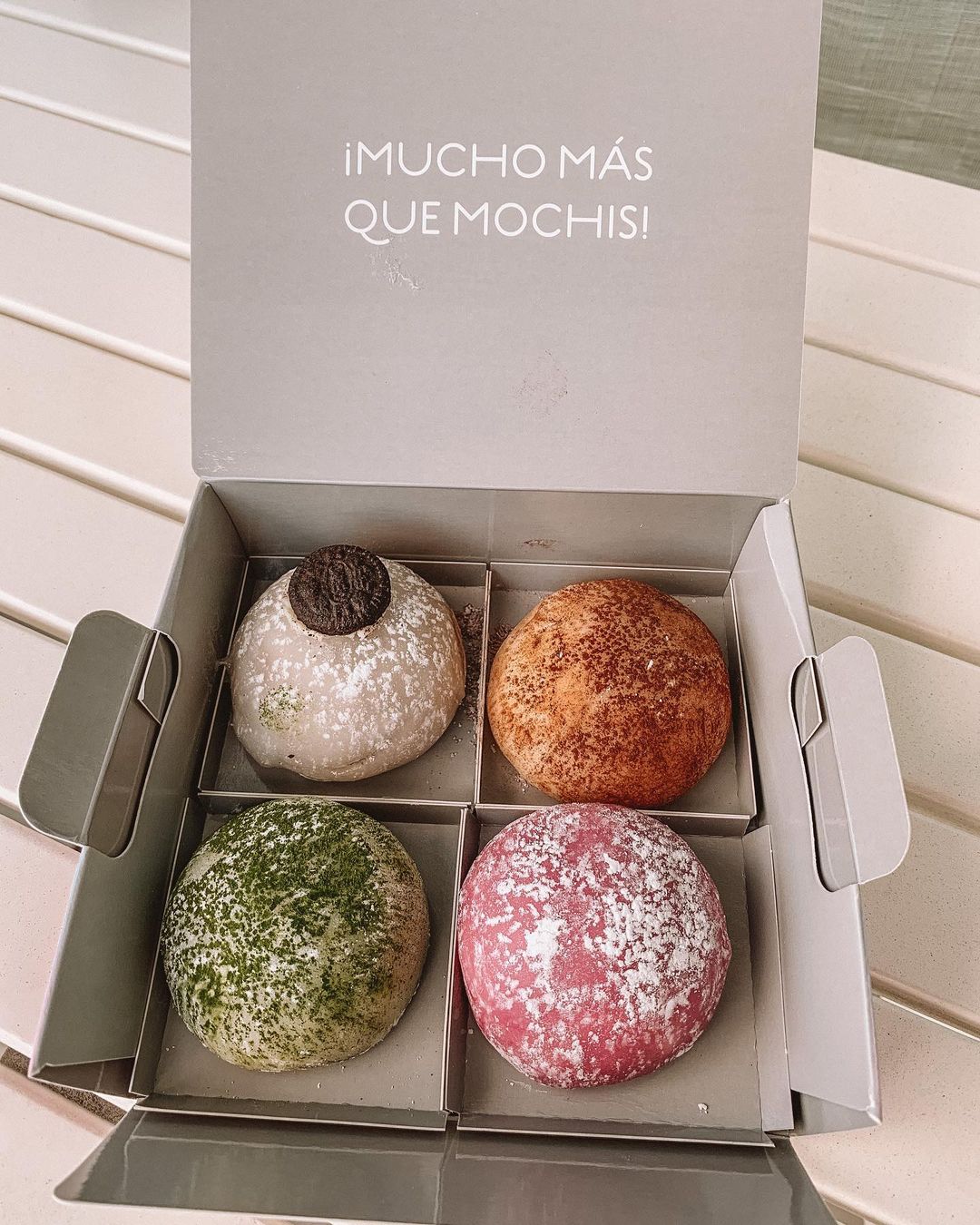 Niji Mochis