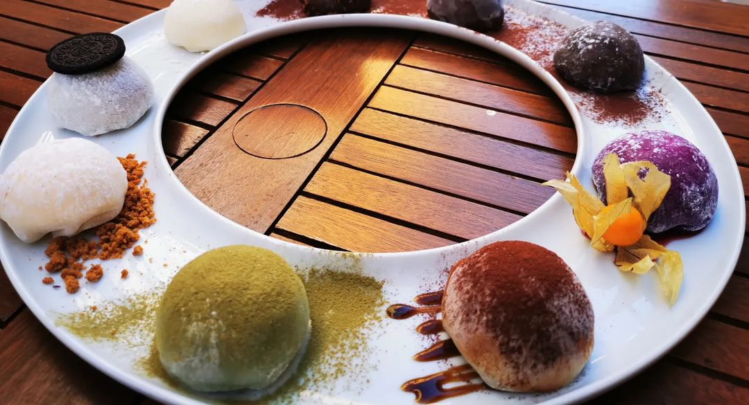 Niji Mochis