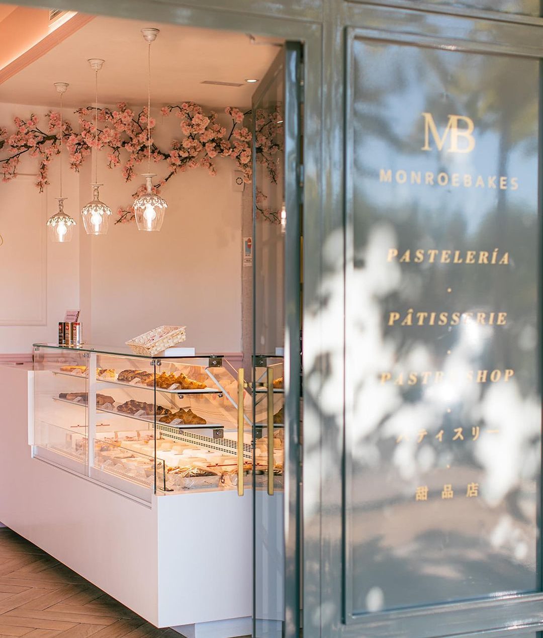 Monroe Bakes