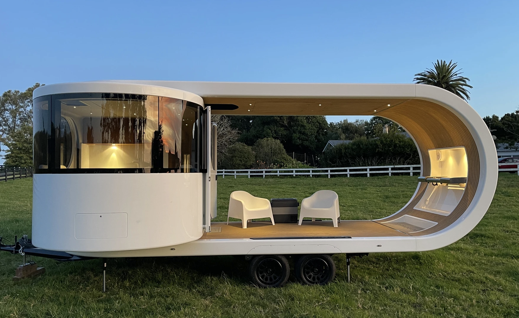 Caravana T8 Futurista