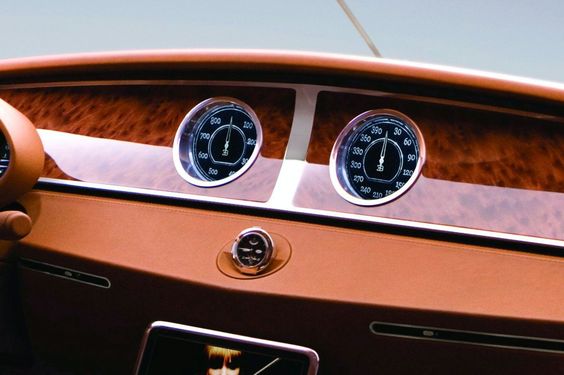 Relojes y coches