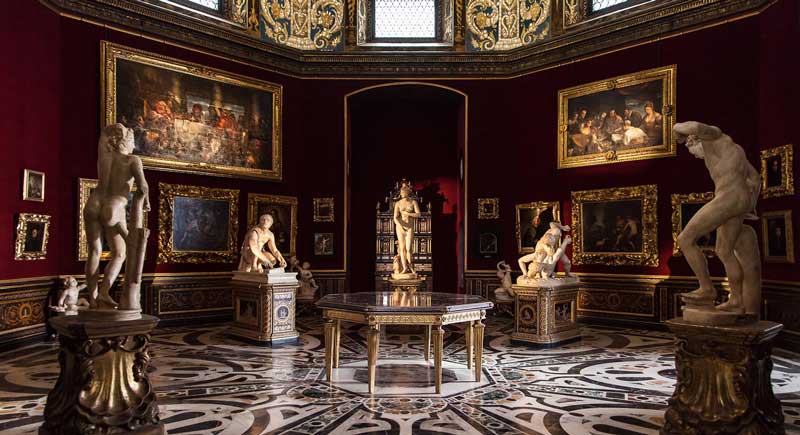 Galer&iacute;a de los Uffizi, Florencia, Italia