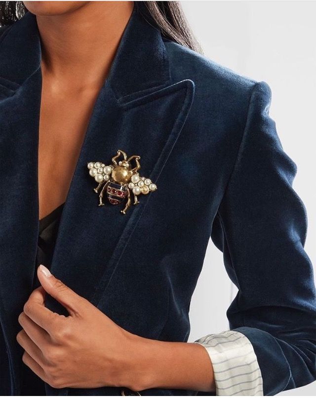 Broche