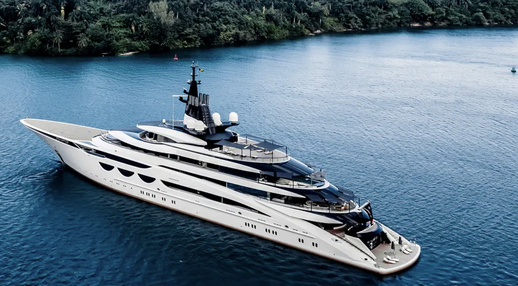 Superyate Lurssen