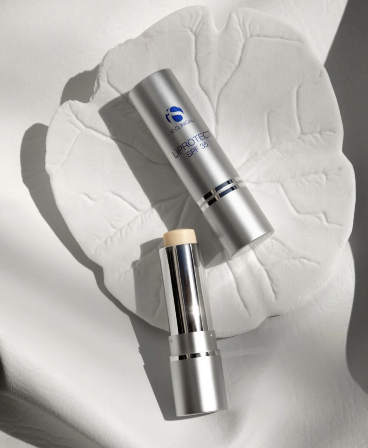 B&aacute;lsamo labial protector solar