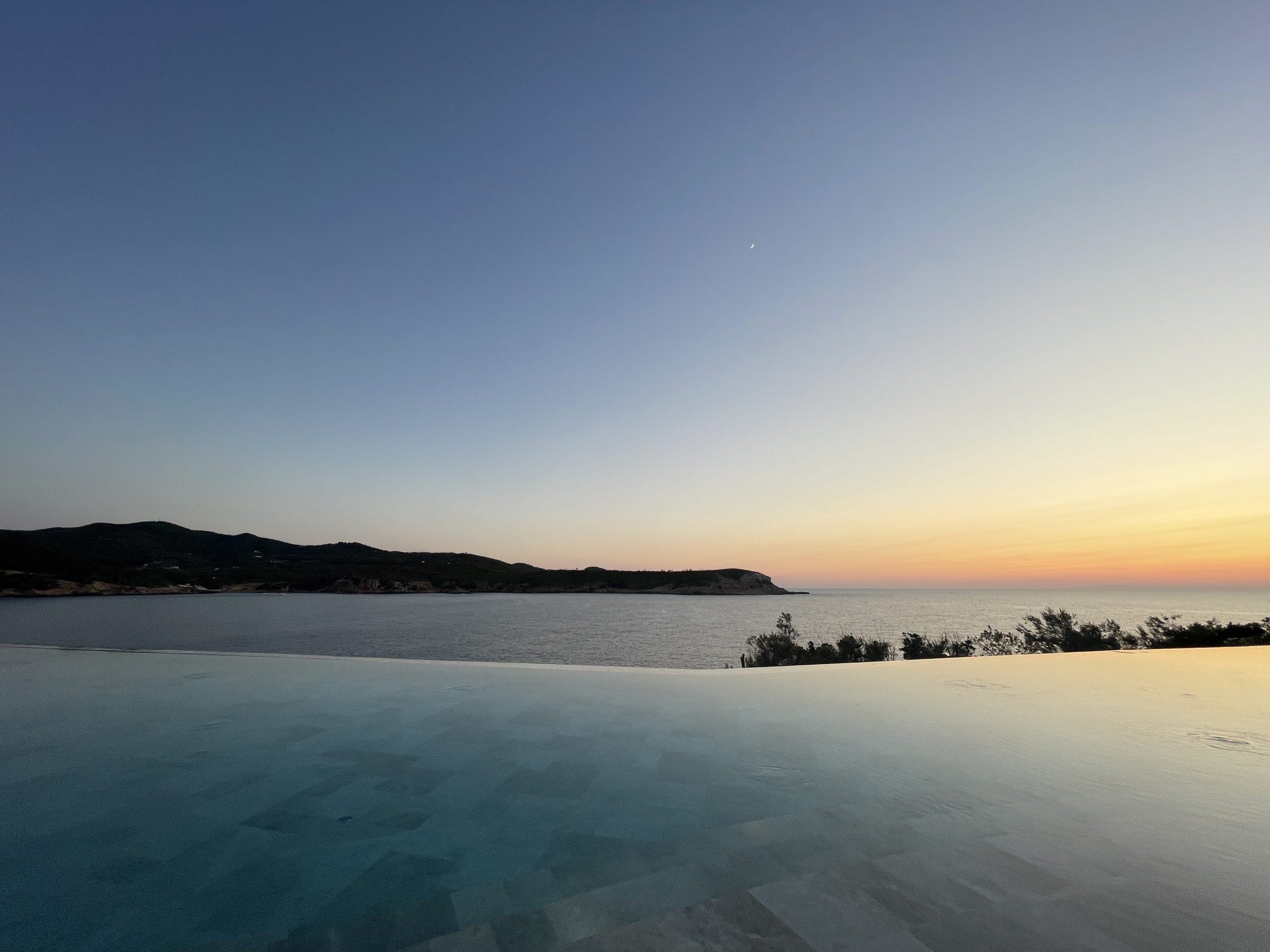  Six Senses