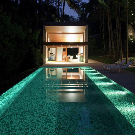 Luces piscina