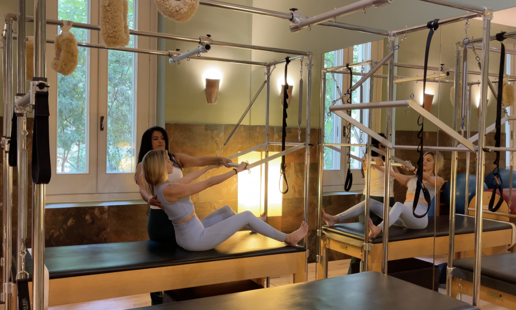 Con la entrenadora personal de Corpora Pilates Laura Cabral