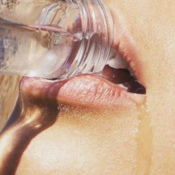 Beber agua