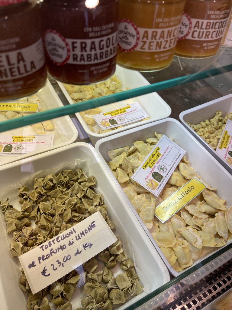 Pasta fresca en la ciudad de Brescia