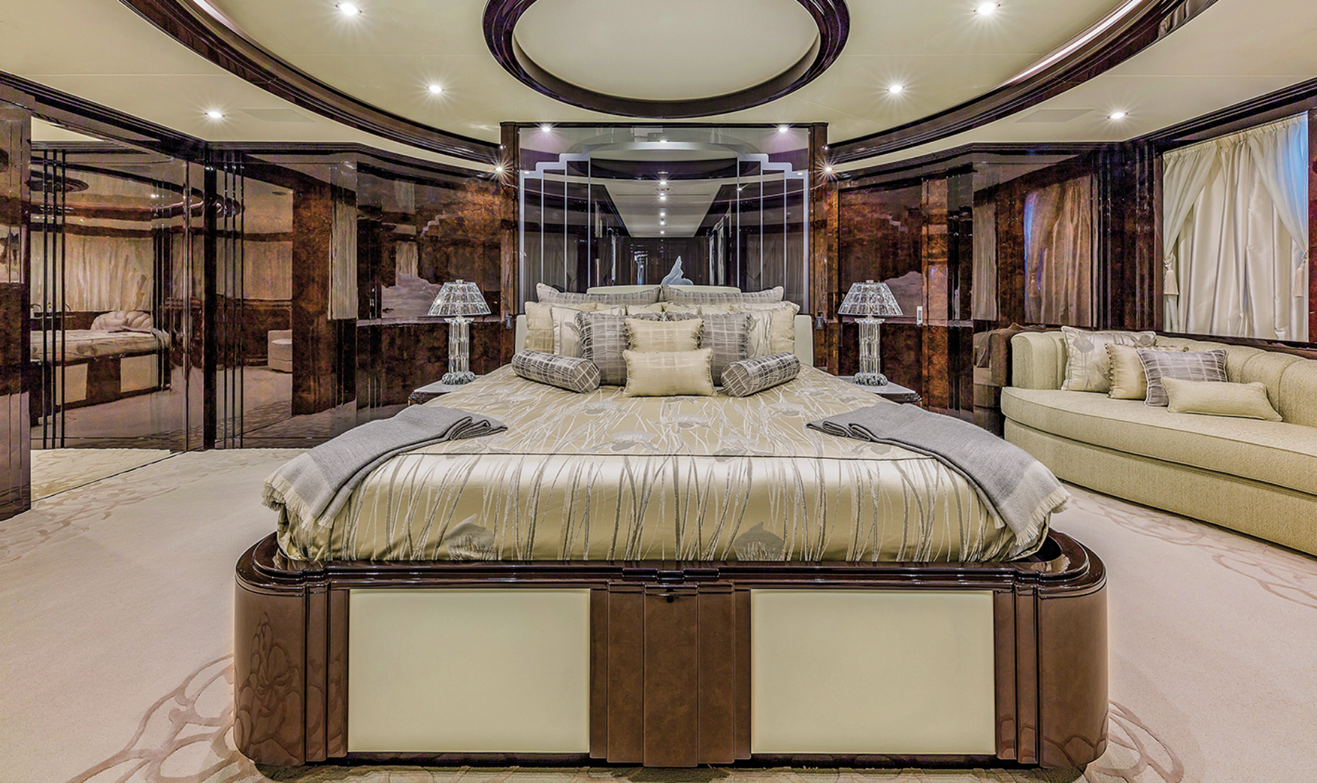 Yates de lujo Benetti