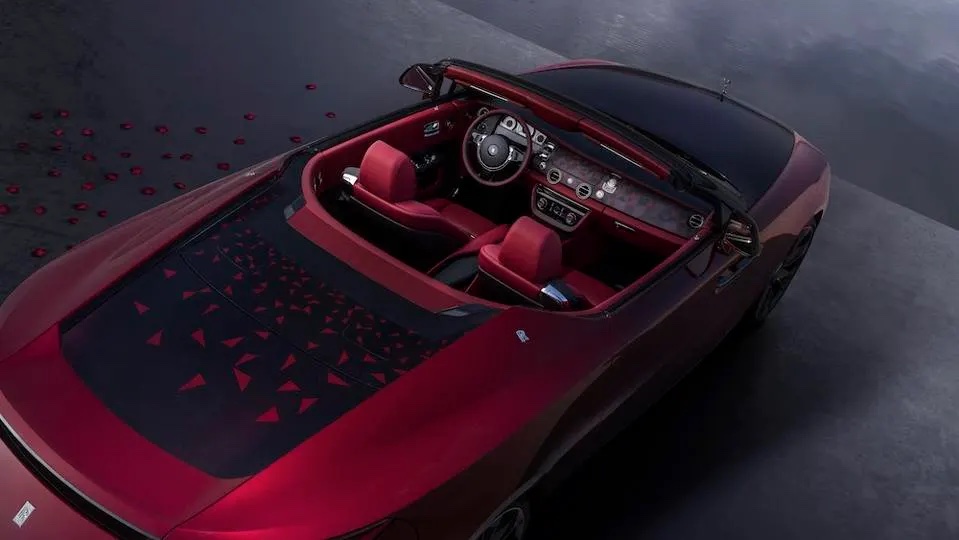 Rolls-Rpoyce La Rose Noire Droptail