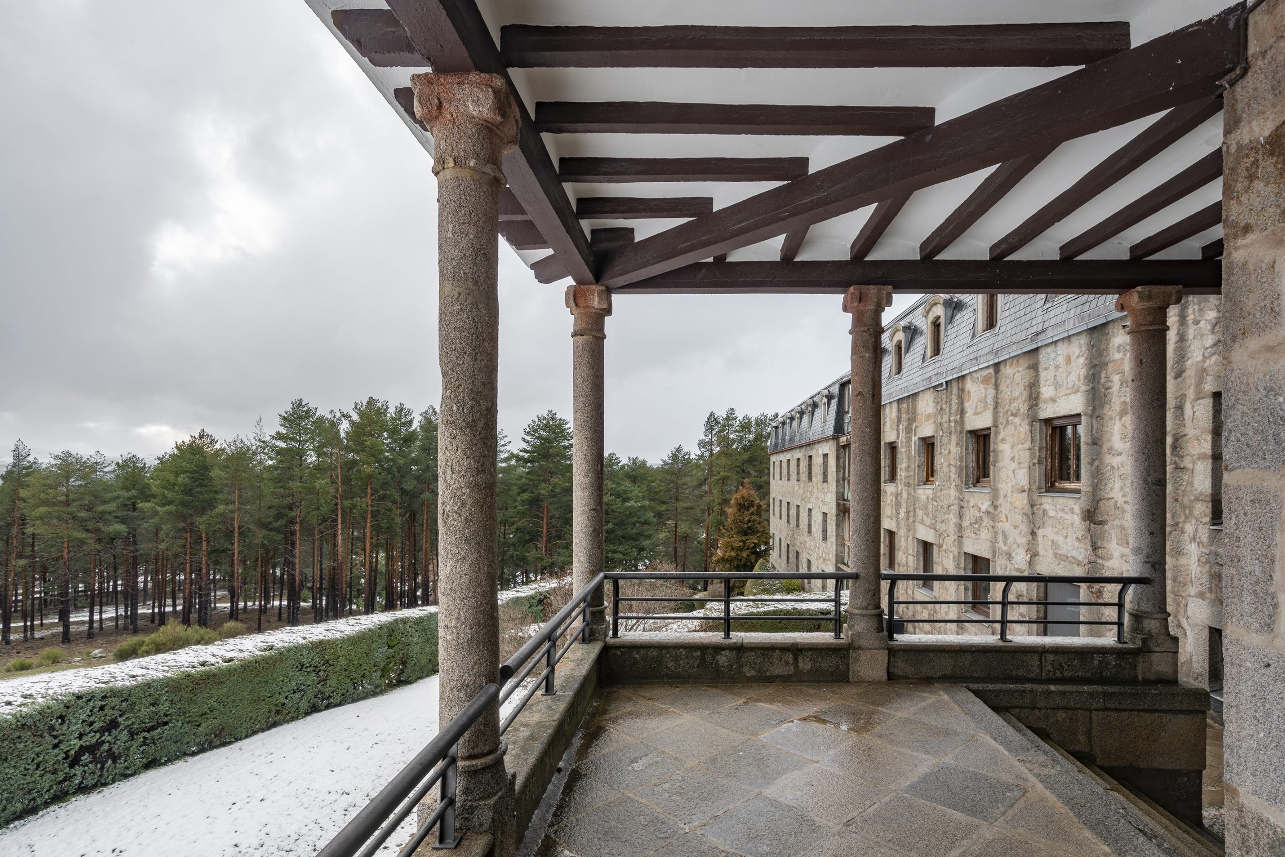Paradores