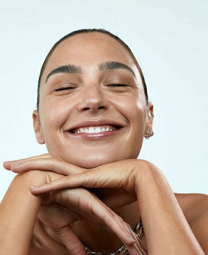 Cejas perfiladas