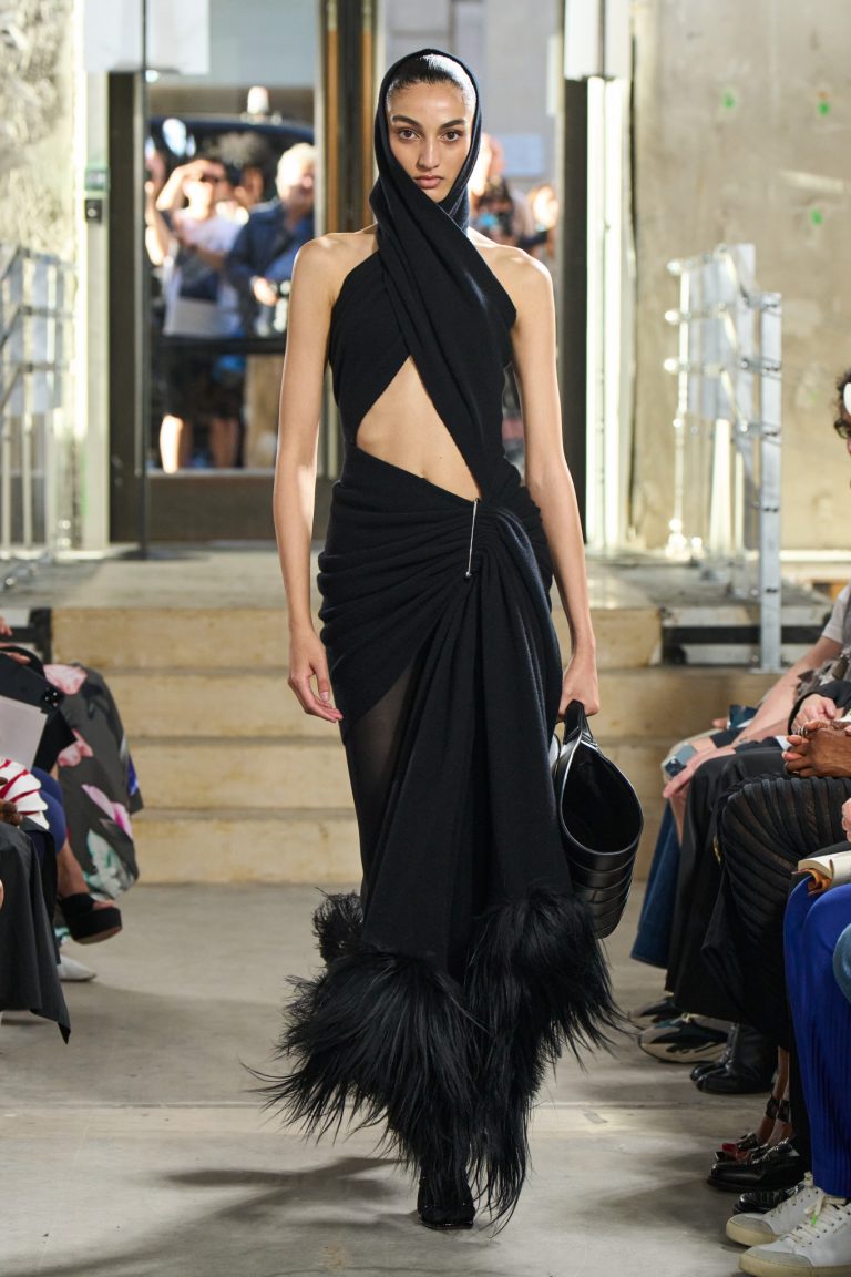 Tendencia capucha