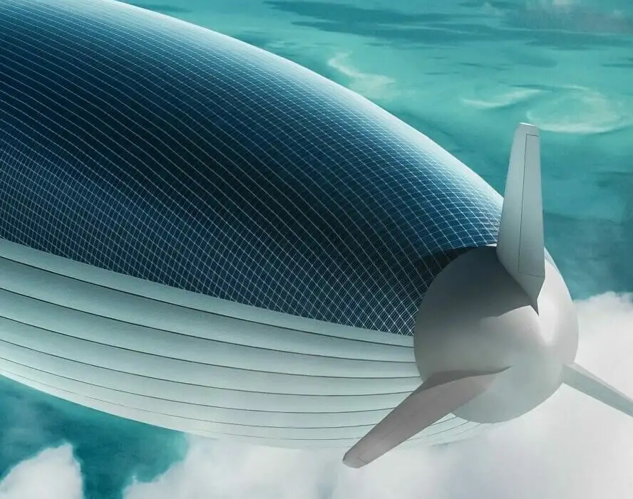 Detalle trasero dirigible placas solares