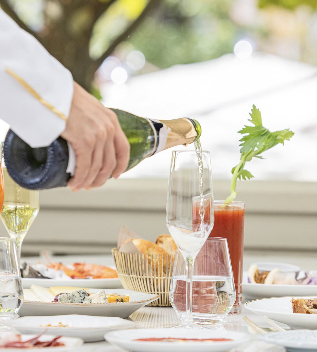 Champagne Bar