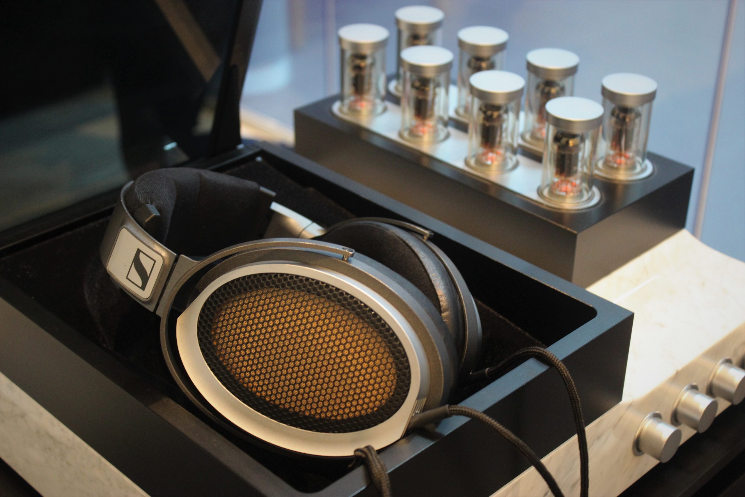 Auriculares HE-1 Orpheus