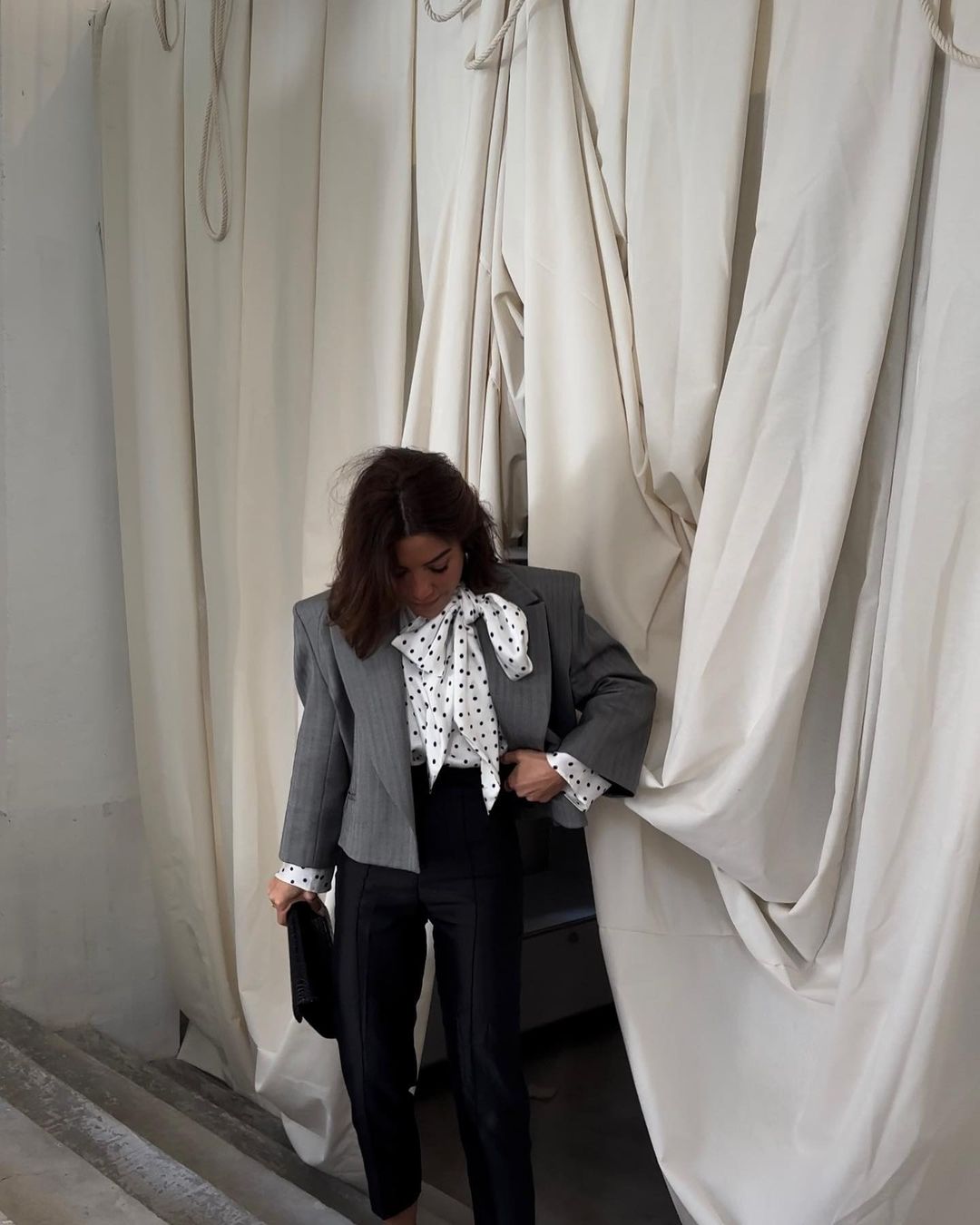 Paula Ordovás con blusa de lunares