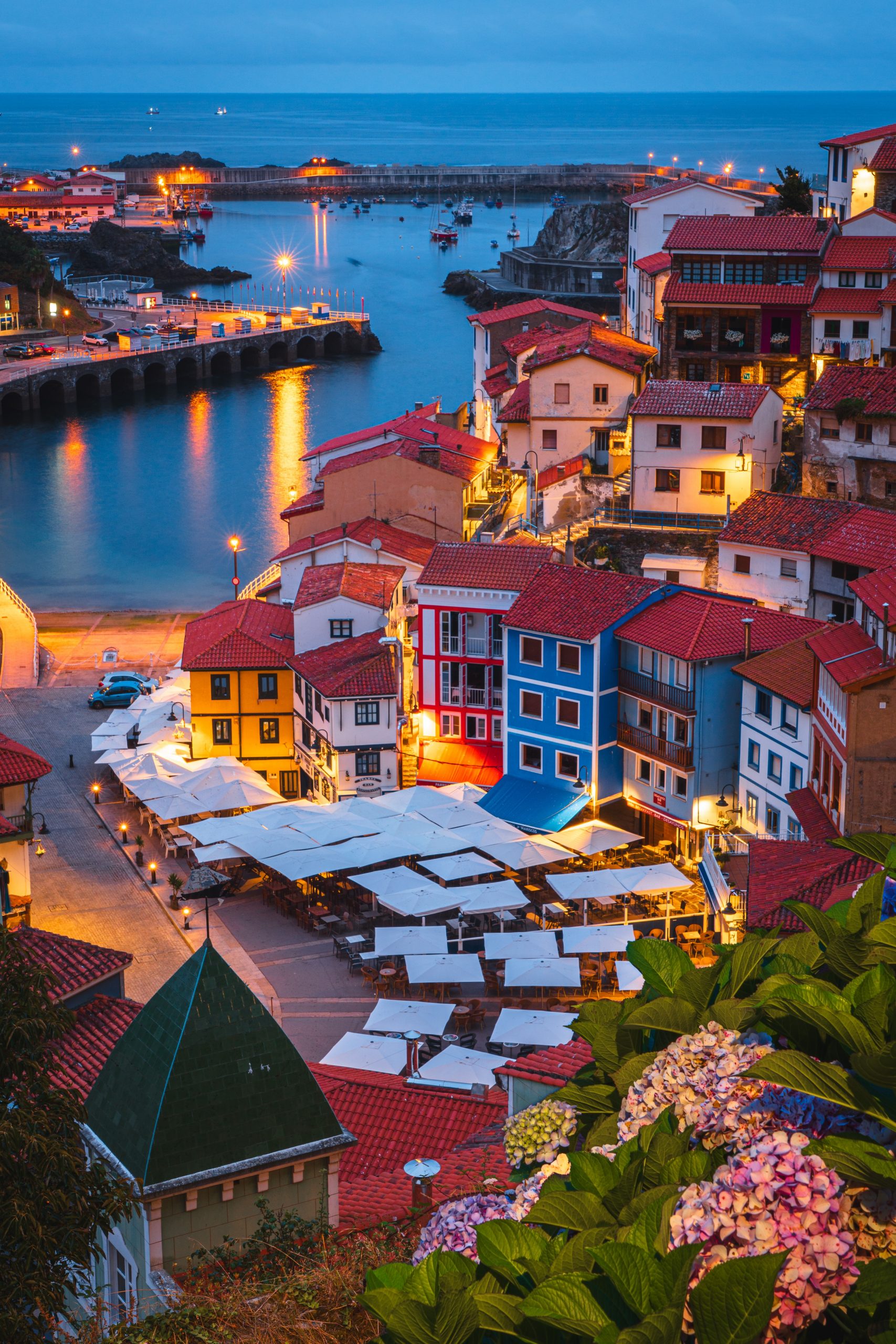 Cudillero de noche