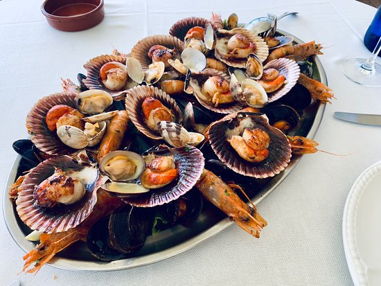 Marisco en el restaurante El Pescador