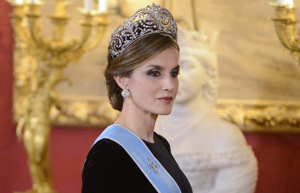 Reina Letizia Tiara Flor de Lis