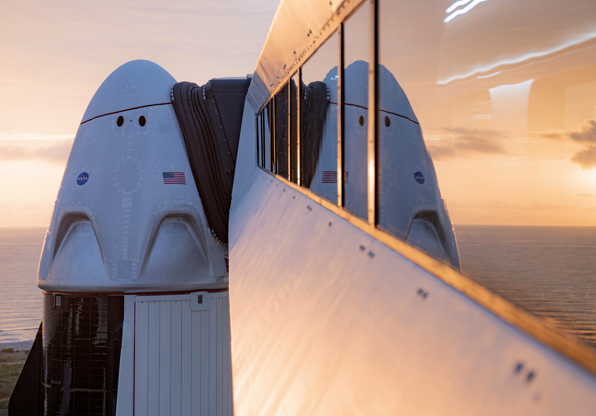 Nave espacial comercial