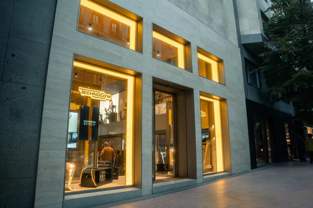 Entrevista Purito Rodr&iacute;guez en la boutique Technogym