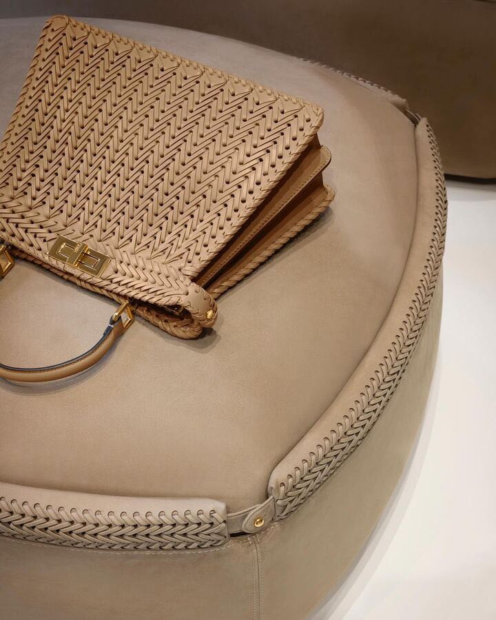 Asiento para bolsos