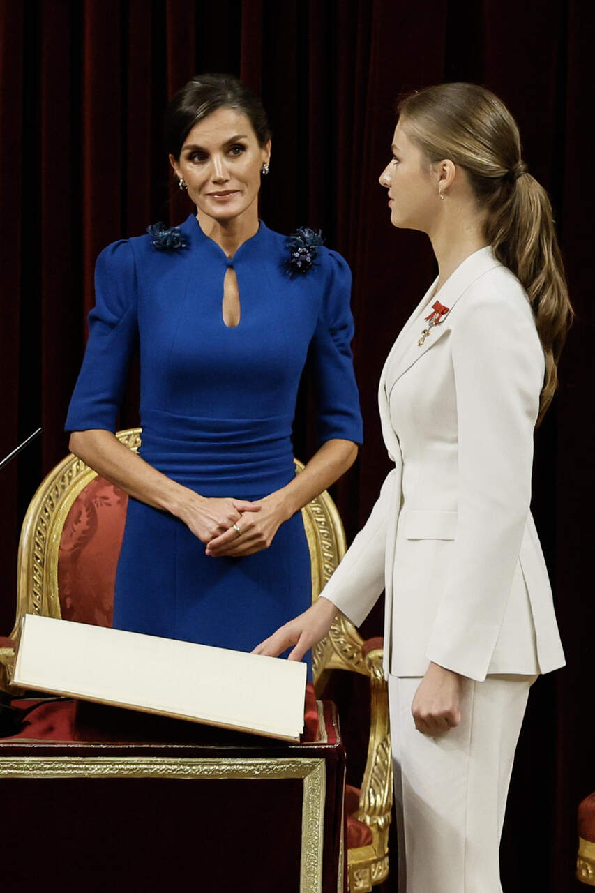 princesa leonor, reina letizia