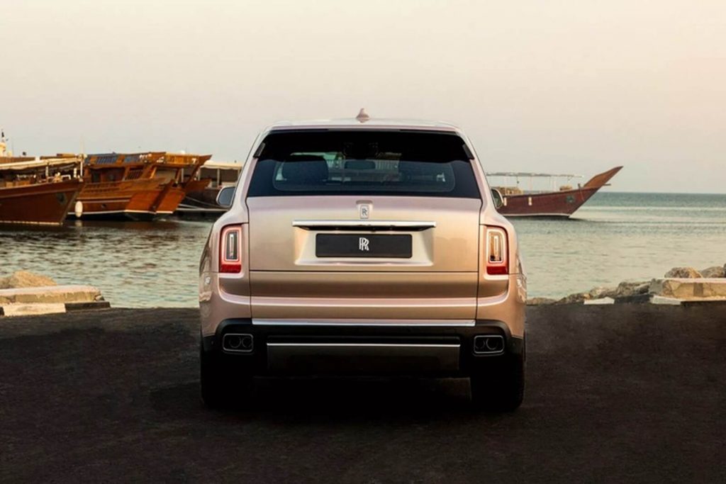 Trasera Rolls-Royce Madre Perla