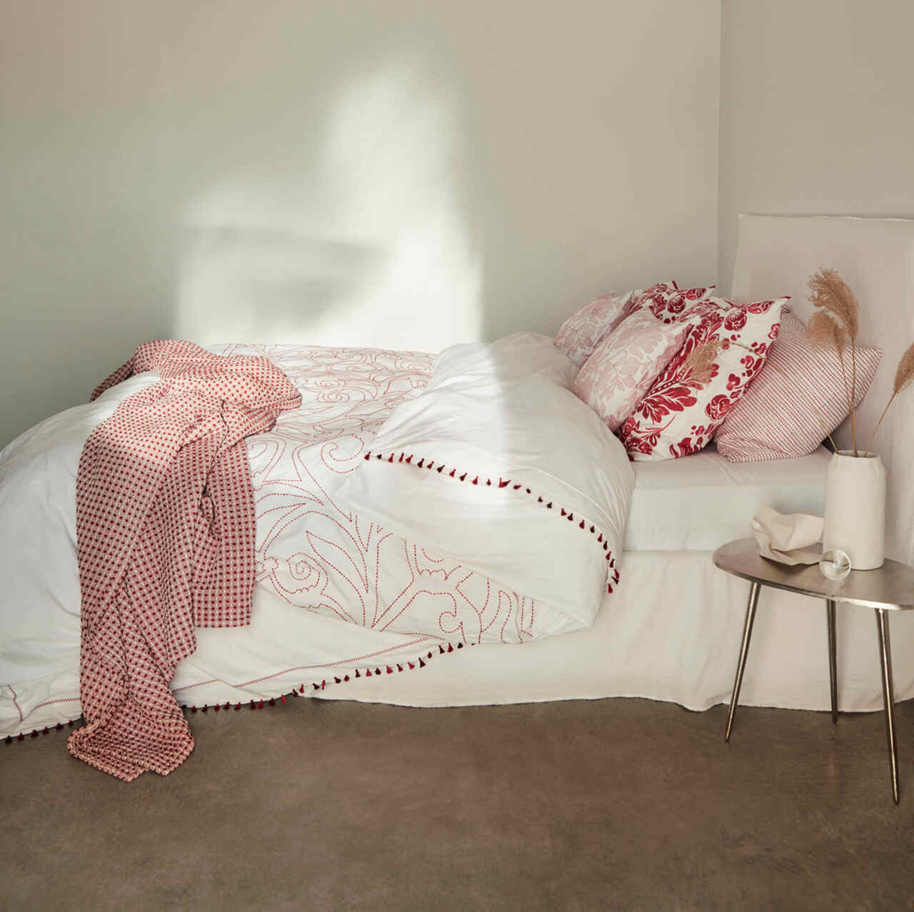 Decoraci&oacute;n 2024, colores tendencia, Zara Home