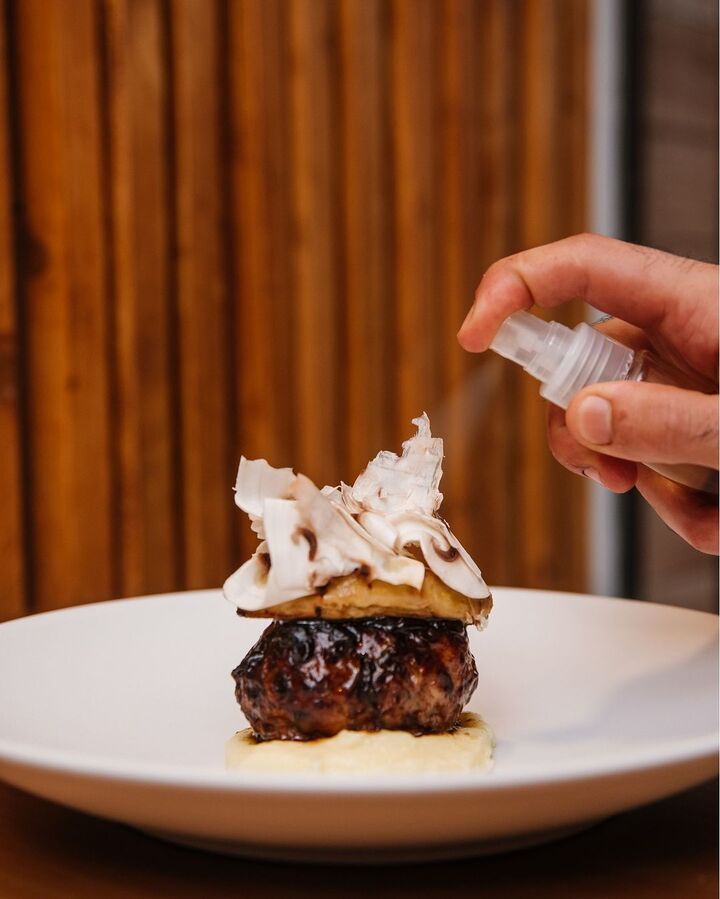 Plato en Nostre Cocina
