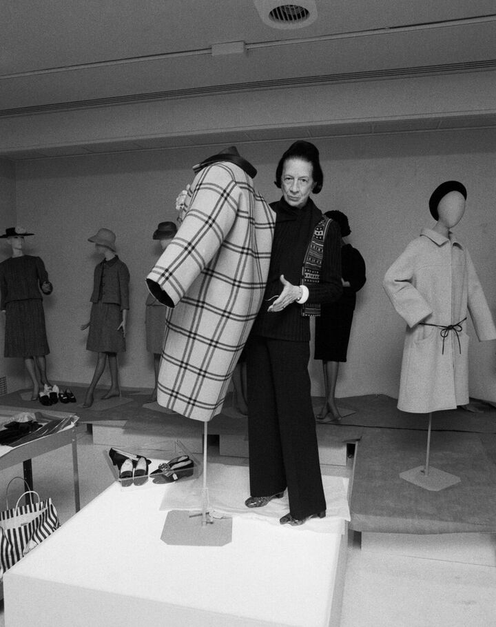 Diana Vreeland con piezas de Balenciaga