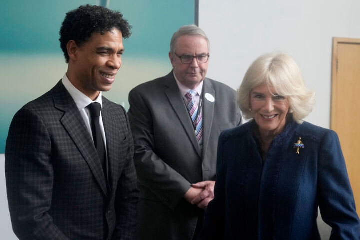 Carlos Acosta y la Reina Camila