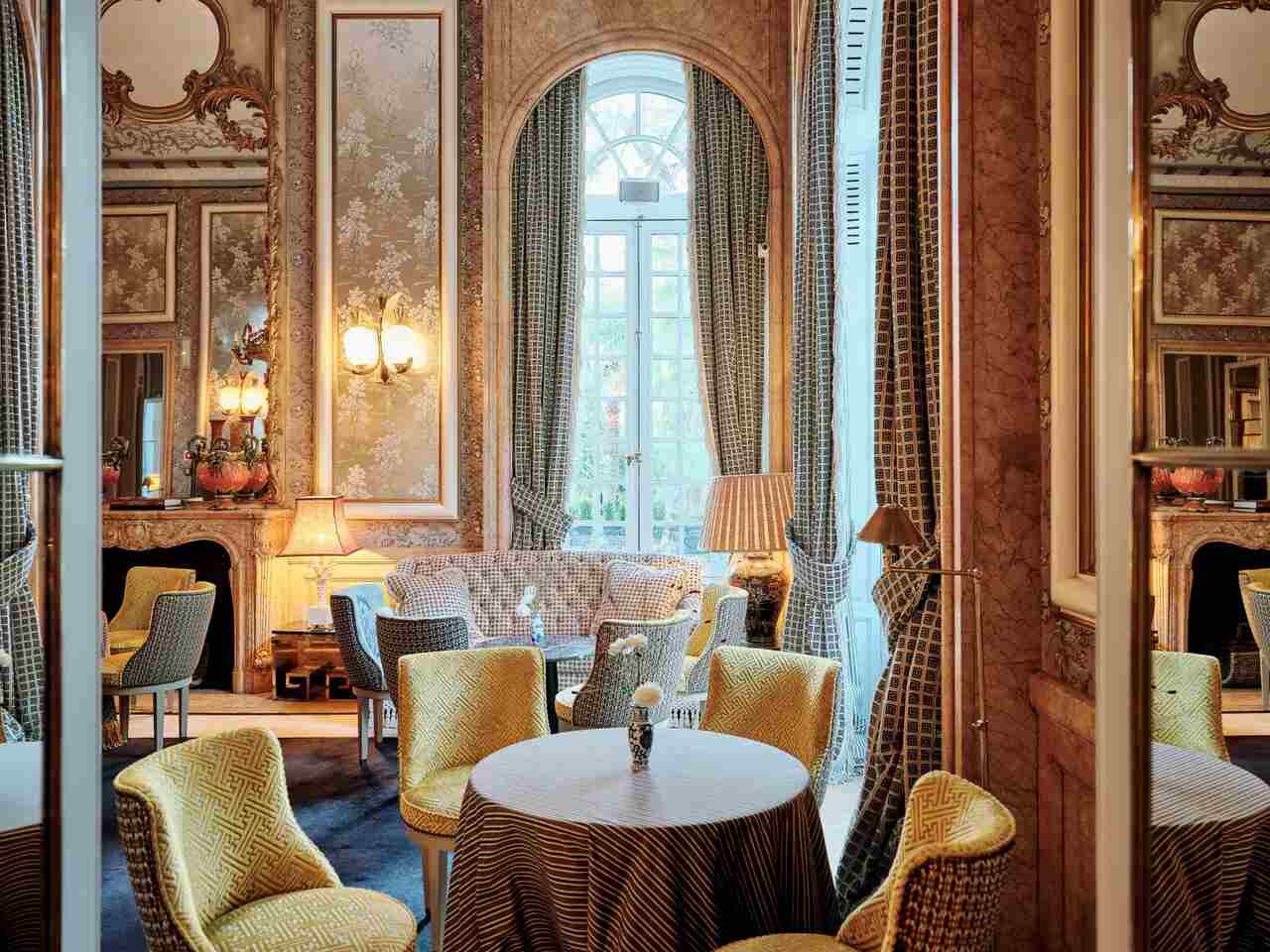 Palacio en Madrid, Hotel en Madrid, diseñador de interiores, Santo Mauro