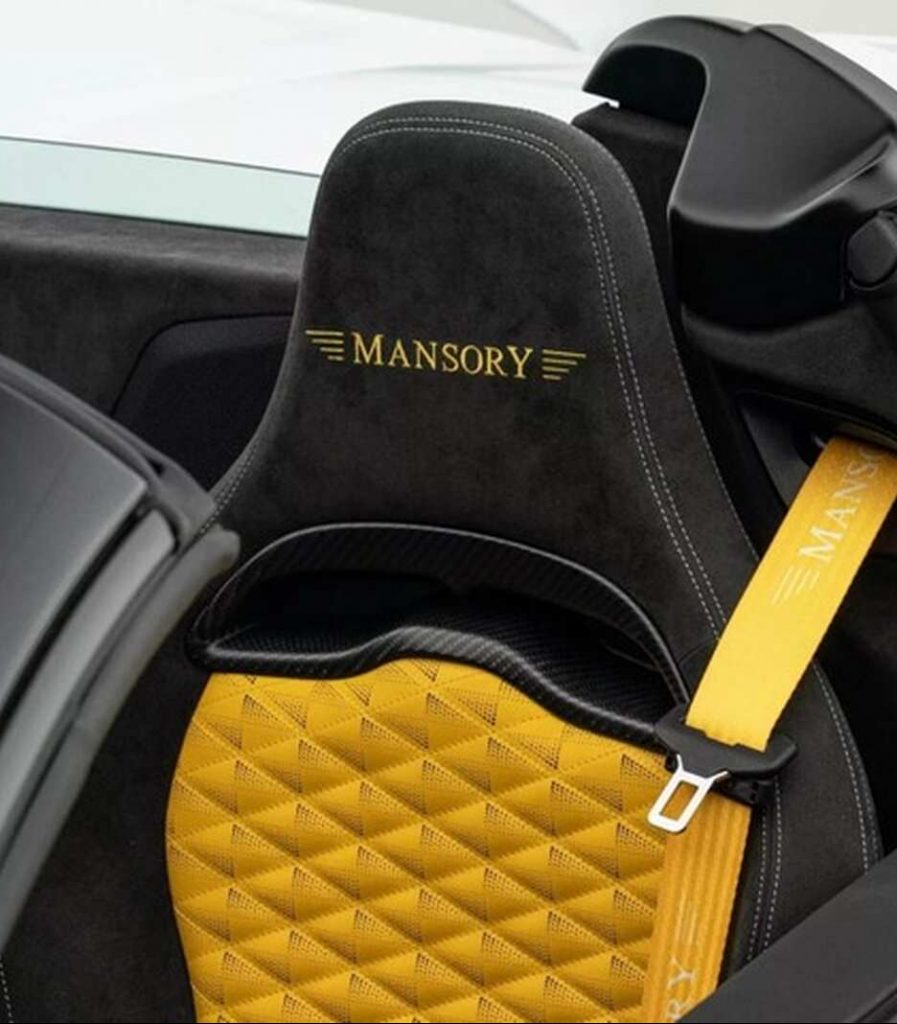 Detalle cabecero Maserati MC20