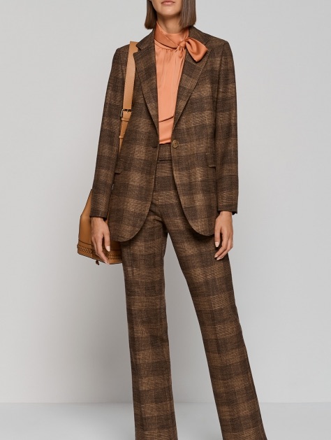 Traje tart&aacute;n 