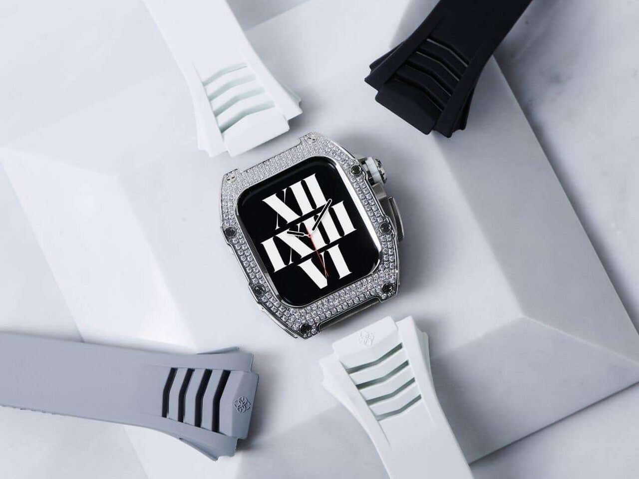 Billionaire&rsquo;s Gadgets, Apple Watch, Golden Concept