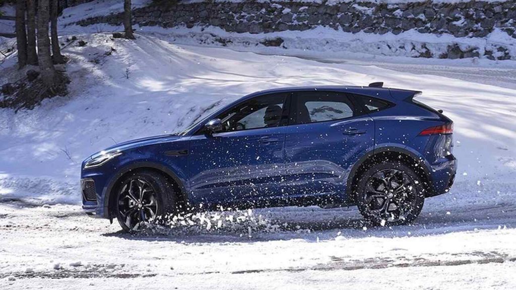 Jaguar EType, nieve