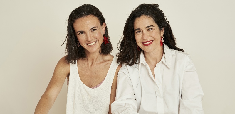 Leire Urzaiz y Estefanía de Oliveira de Papiroga