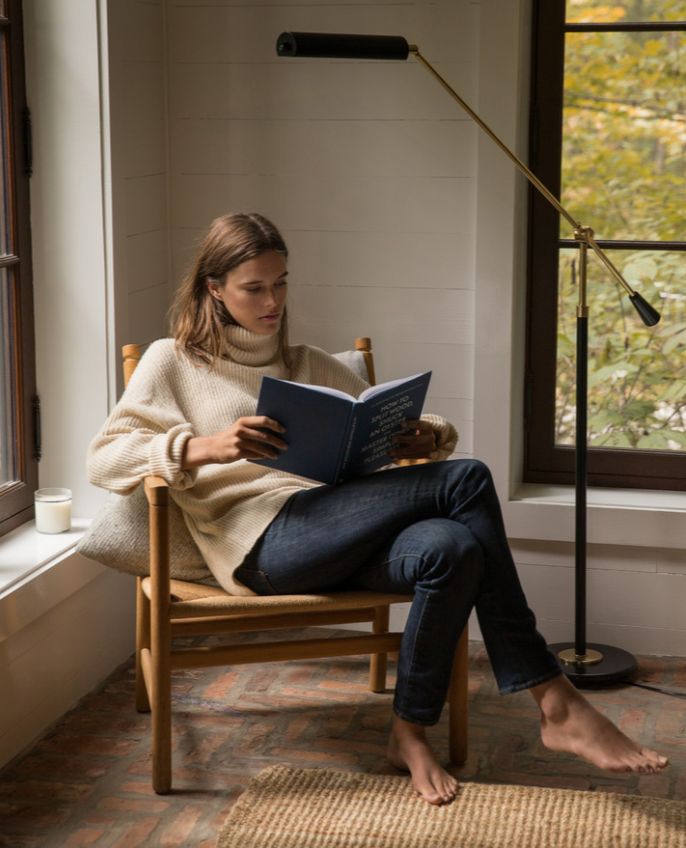 Chica leyendo, lecturas, libros, libros cortos