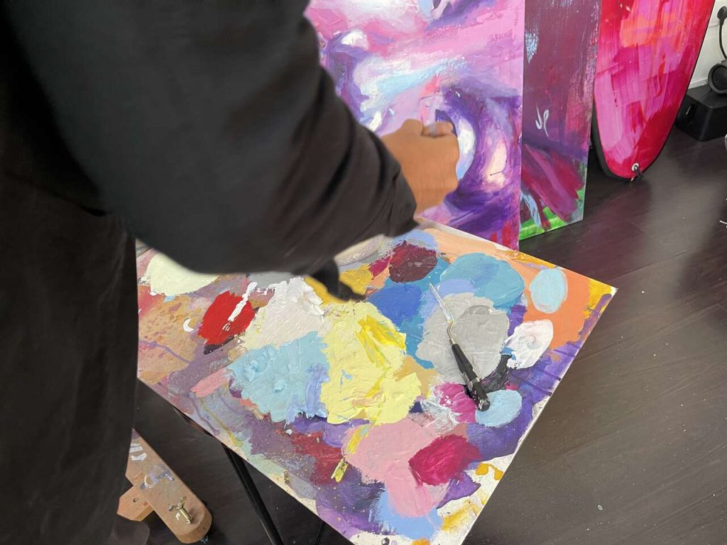 Proceso creativo del artista Javier Pe&ntilde;a